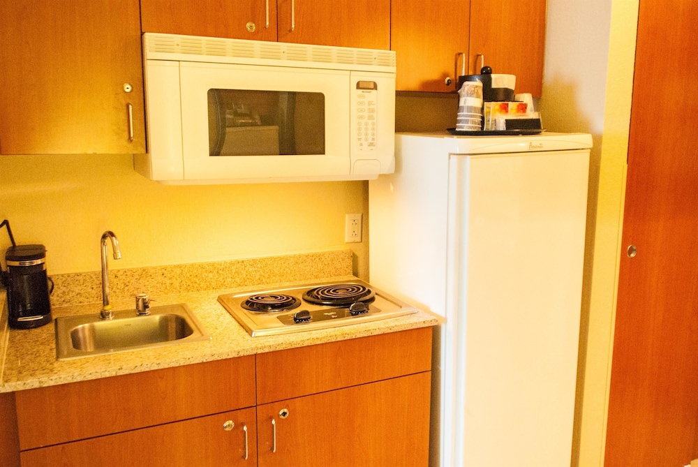 Best Western Plus Miami-Doral/Dolphin Mall 18/20