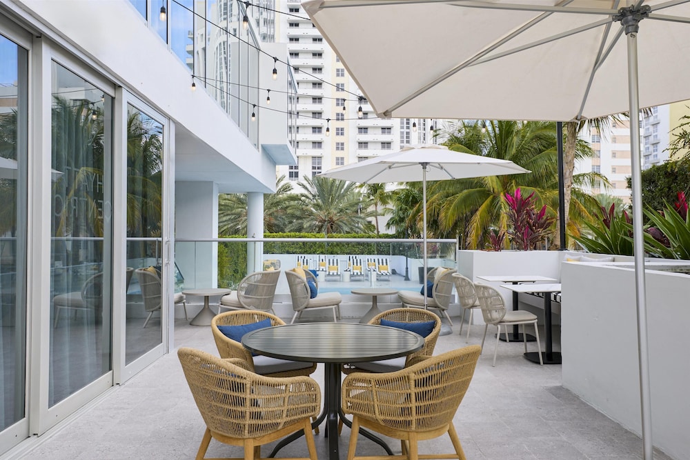 Hyatt Centric South Beach Miami 40/65