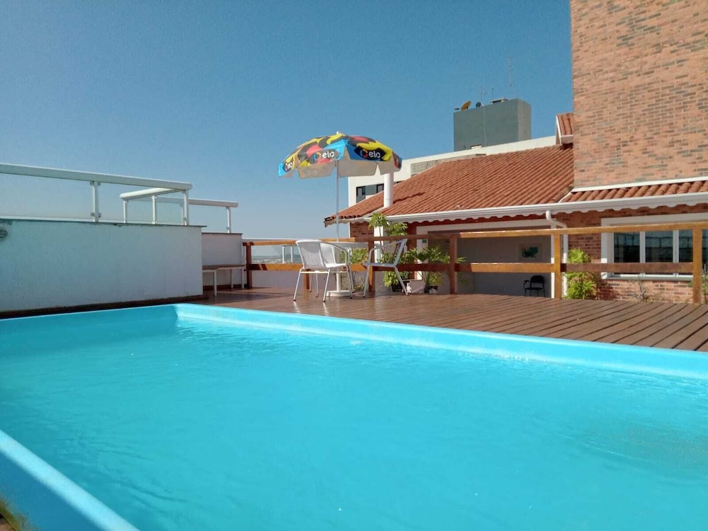 Hotel Jaguary 7/64