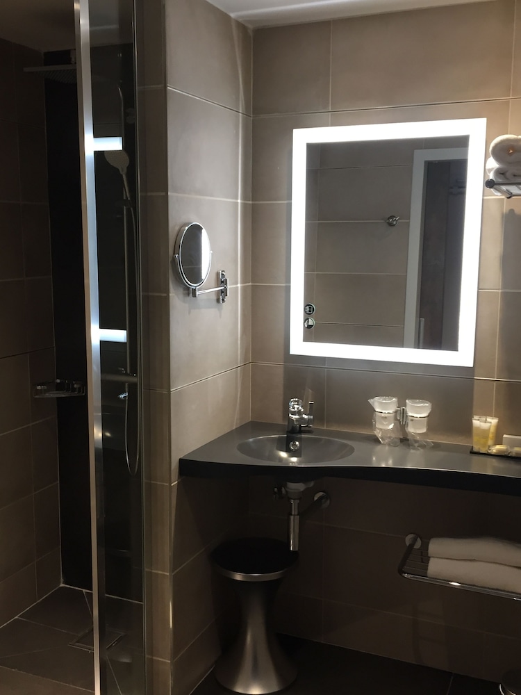Le Saint Paul Hotel 49/50
