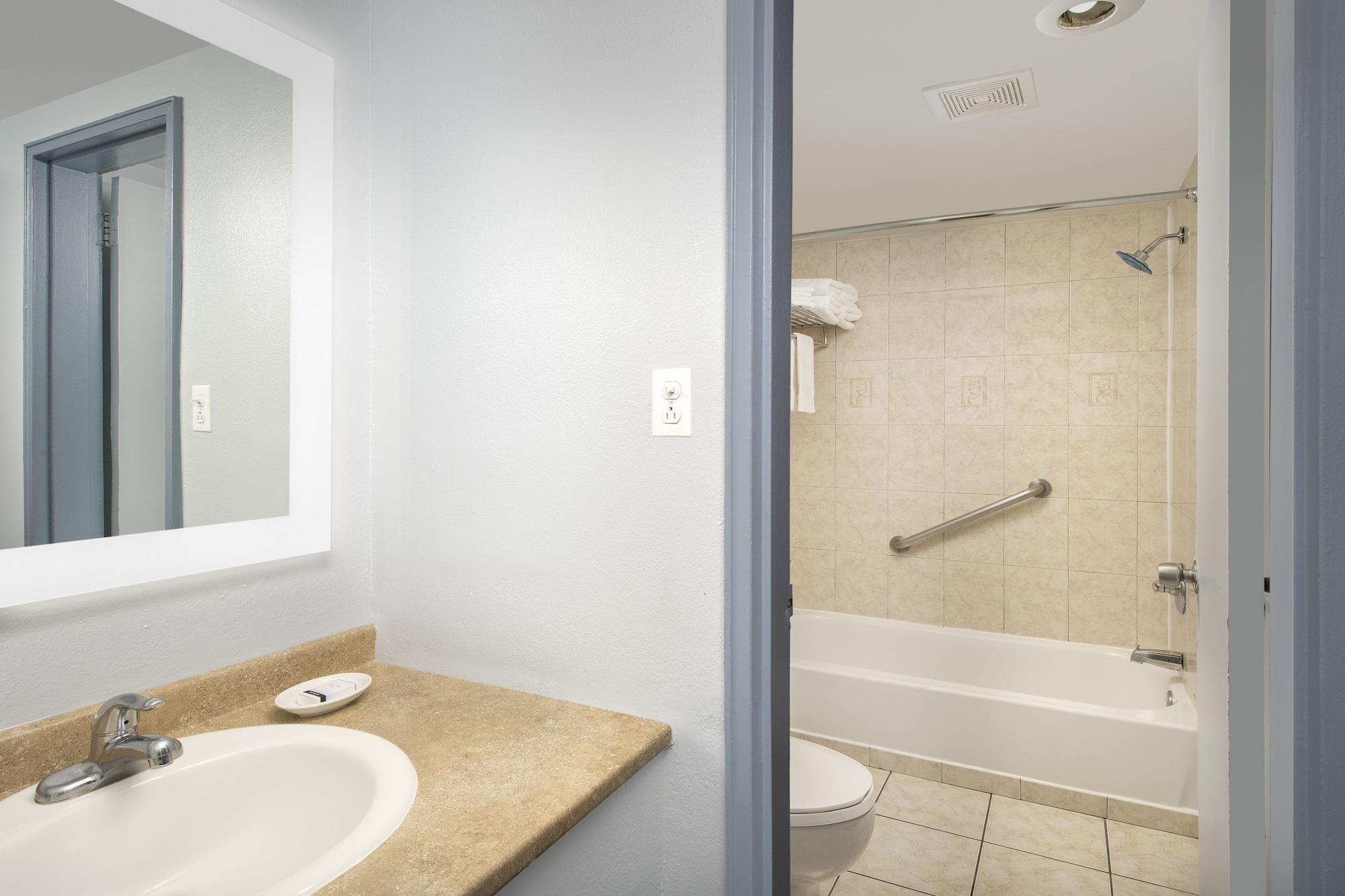 Ivy City Hotel 29/33