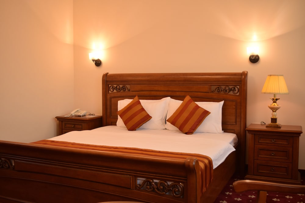 Artsakh Hotel 12/37