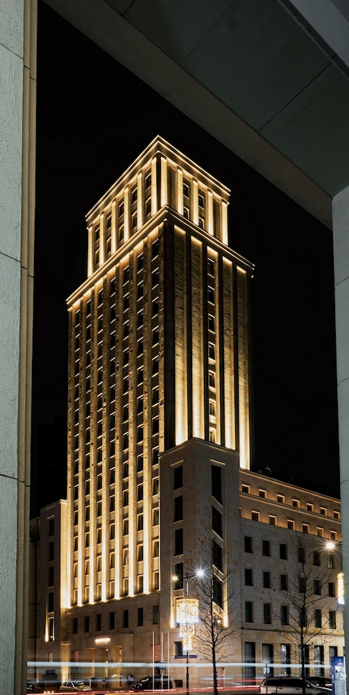 Hotel Warszawa 4/70