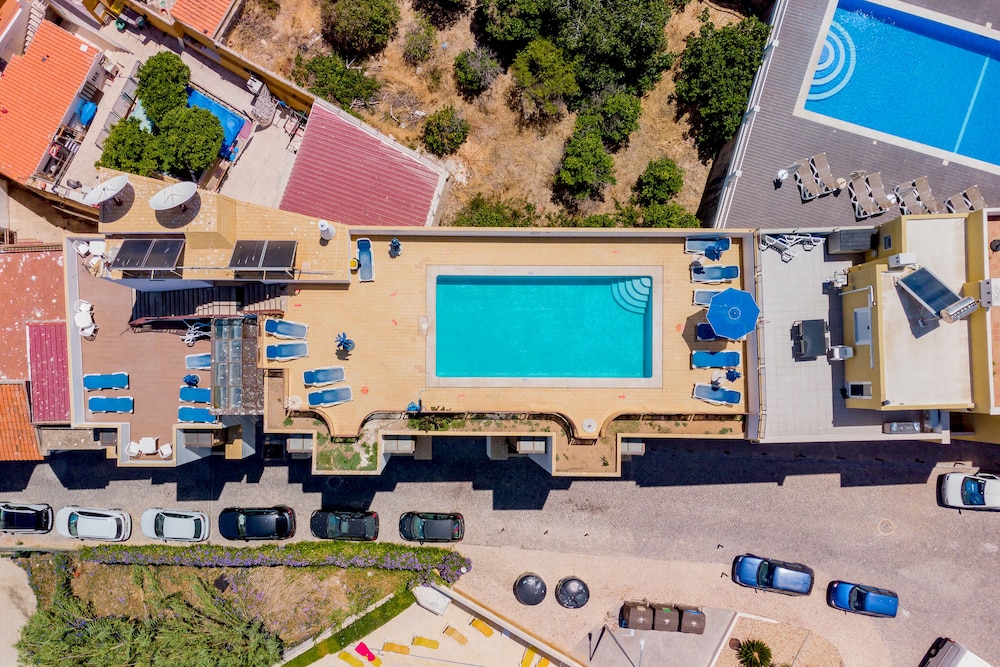 COLINA DO MAR HOTEL 20/32