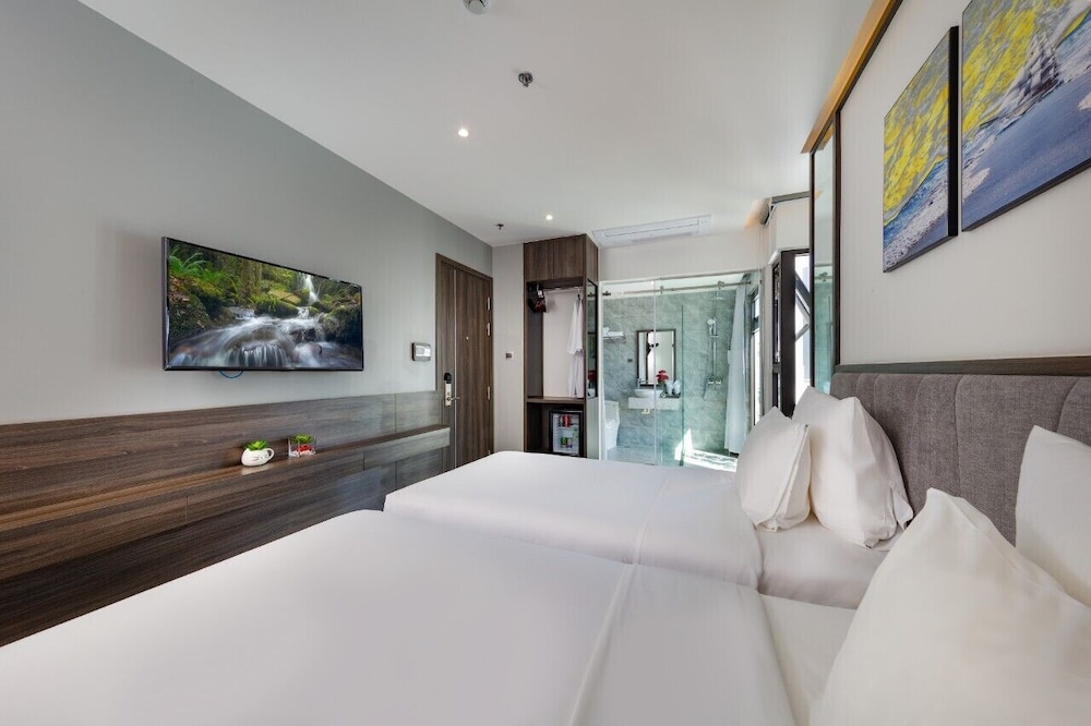 Ivy Nha Trang hotel 20/50