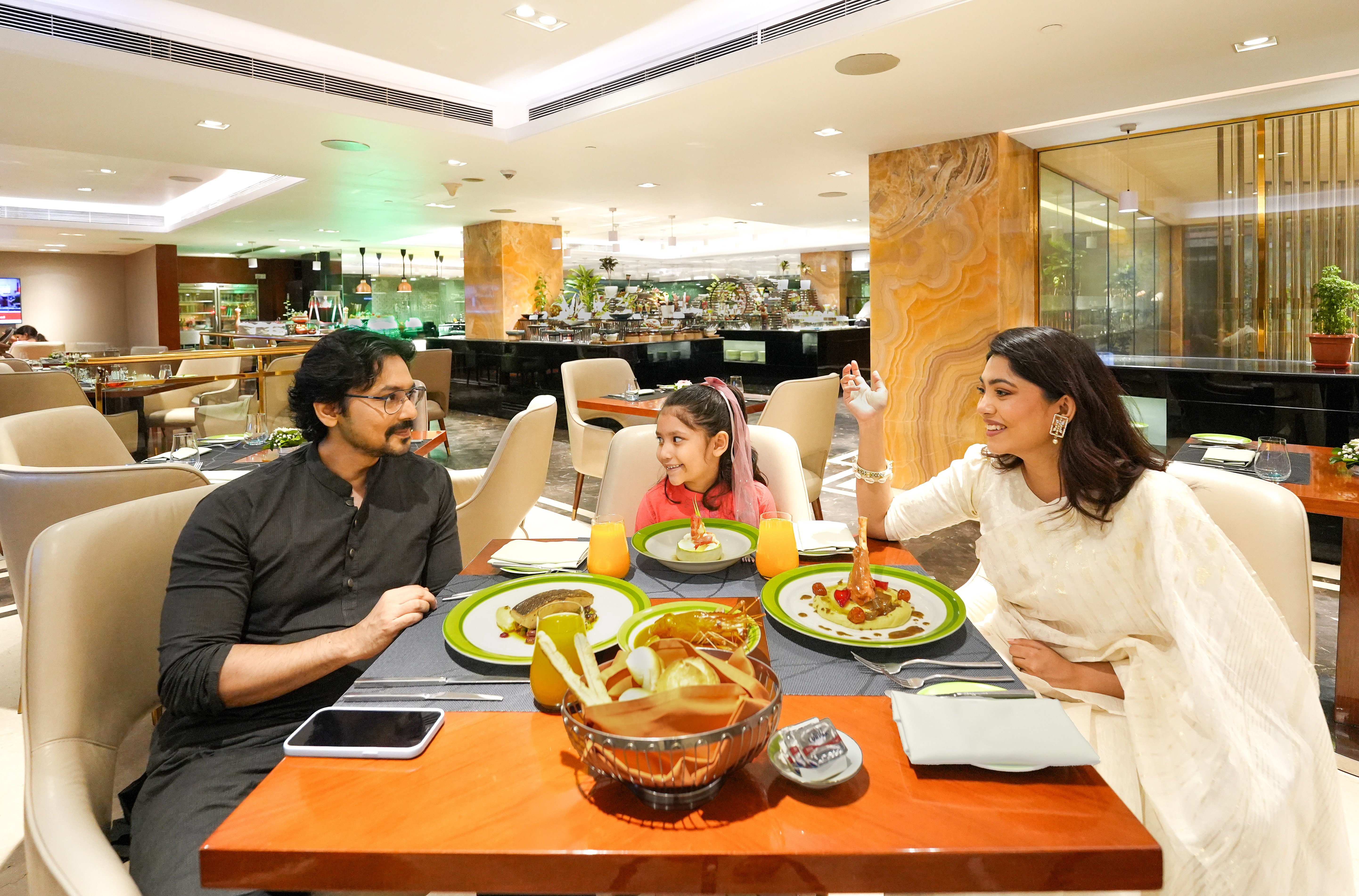 Holiday Inn Dhaka City Centre 35/48