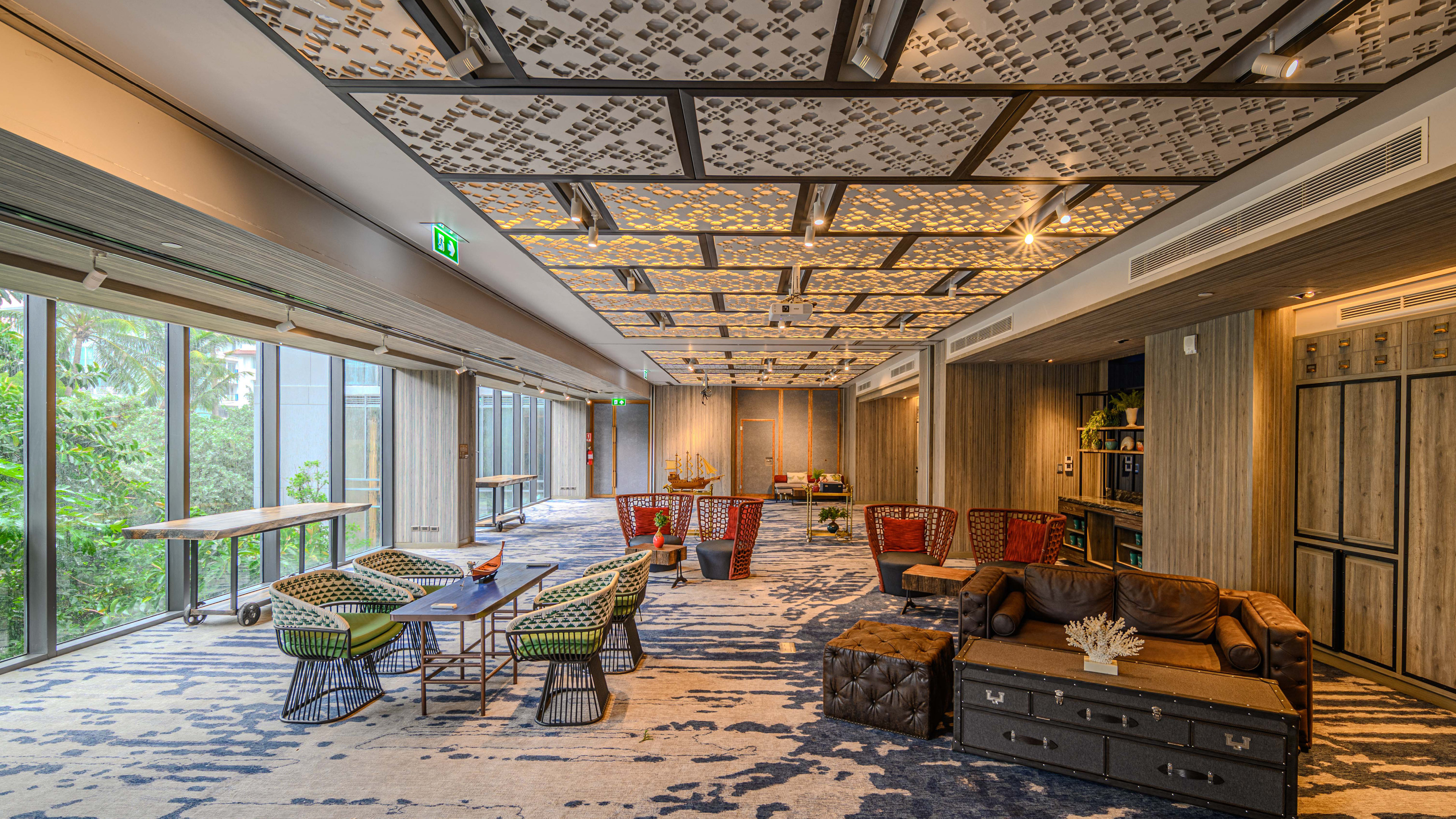 Hotel Indigo Phuket Patong 52/84