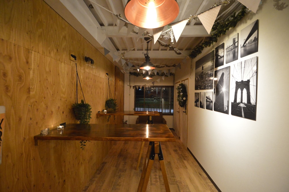 R Guest House - Hostel 35/50