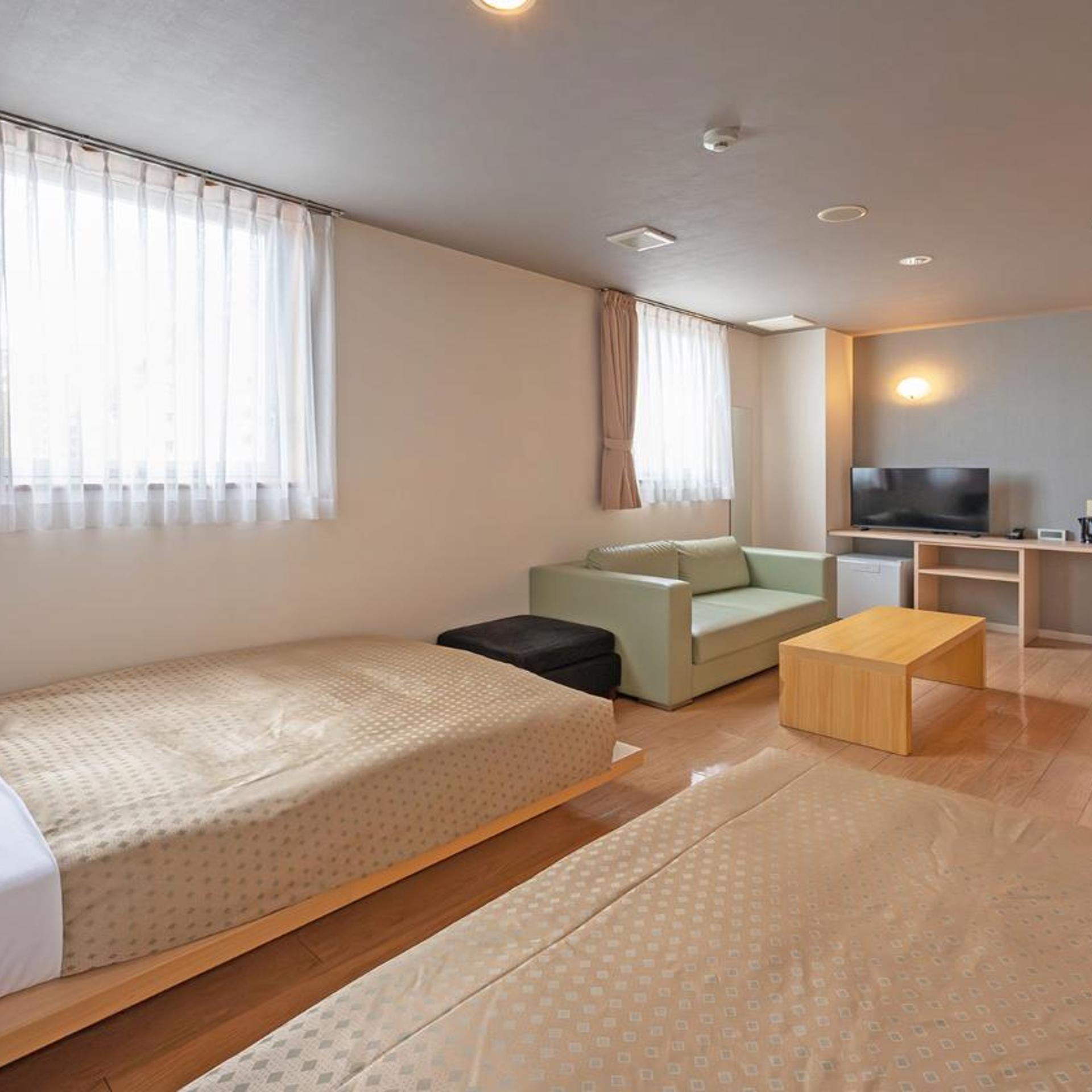 Quintessa Hotel Fukuoka Watanabedori Comic&Books 36/50