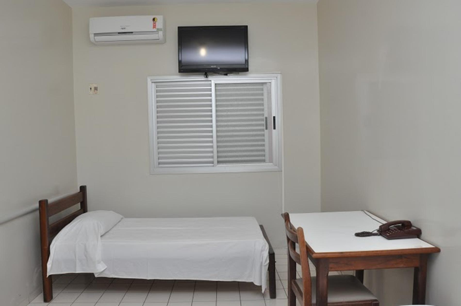 Hotel Araguatins 4/16