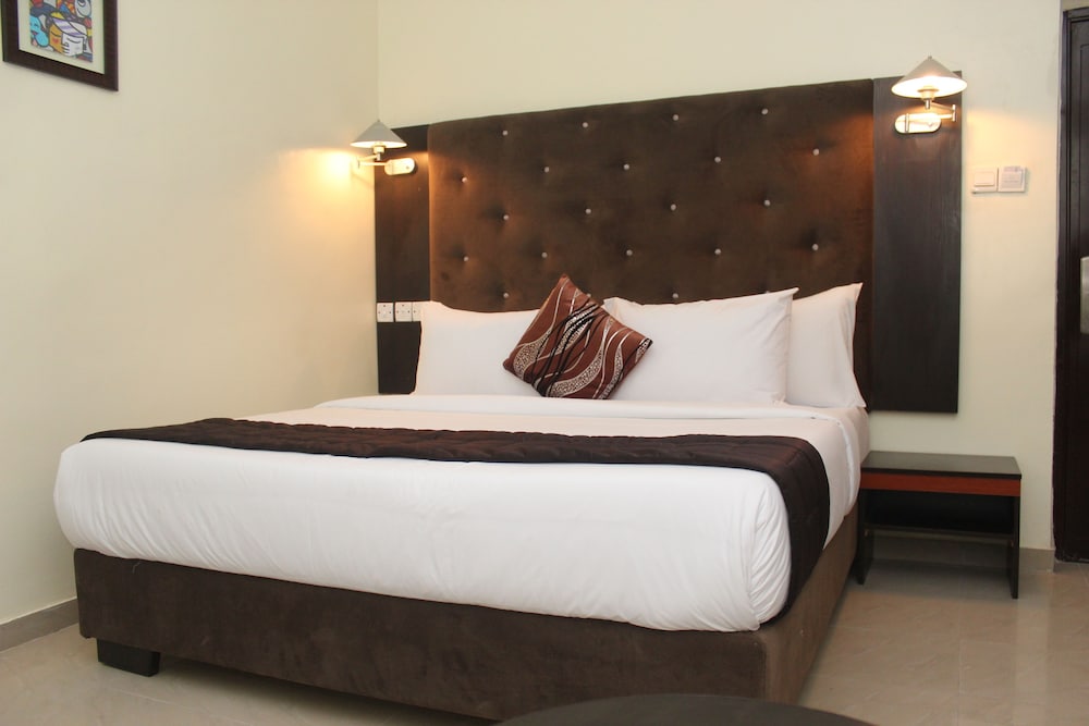 Eastgate Hotel Lekki 14/61