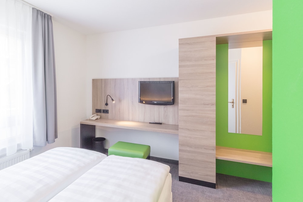 Ibis Styles Halle 10/66