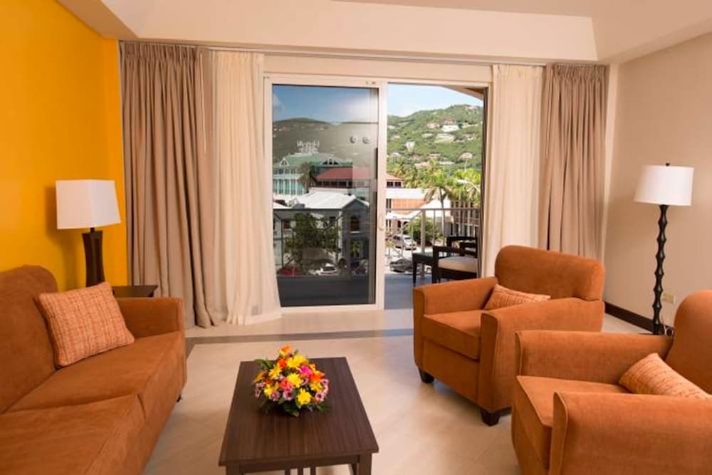 Marias By the Sea Hotel 33/44
