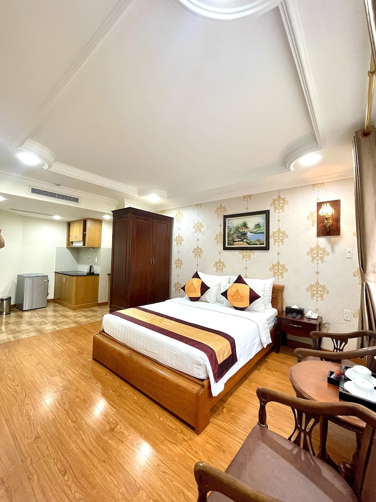 Airstar Hotel & Apartment 14/50