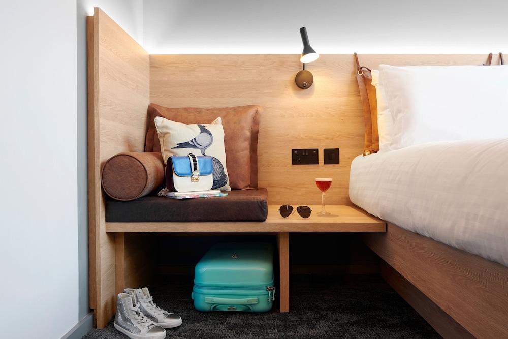 Moxy Manchester City 3/40