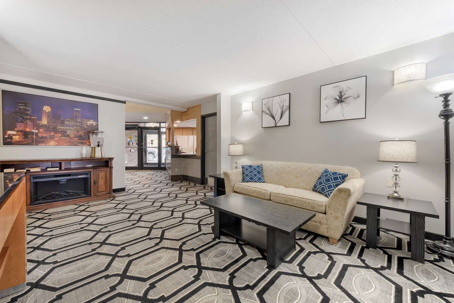 Quality Inn & Suites Mayo Clinic Area 4/11