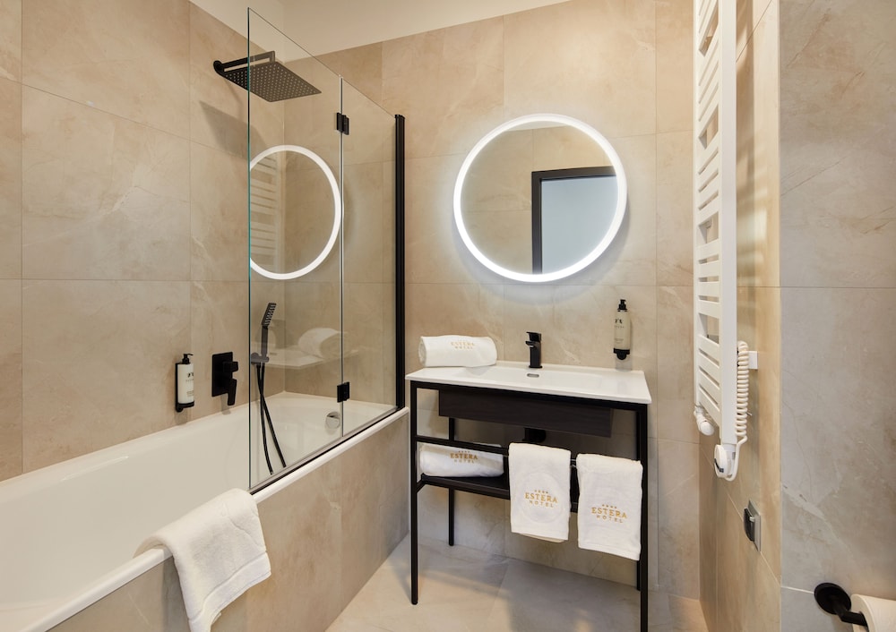 Hotel Estera 60/62