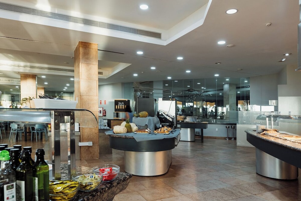 Senator Aguilas Hotel 9/49