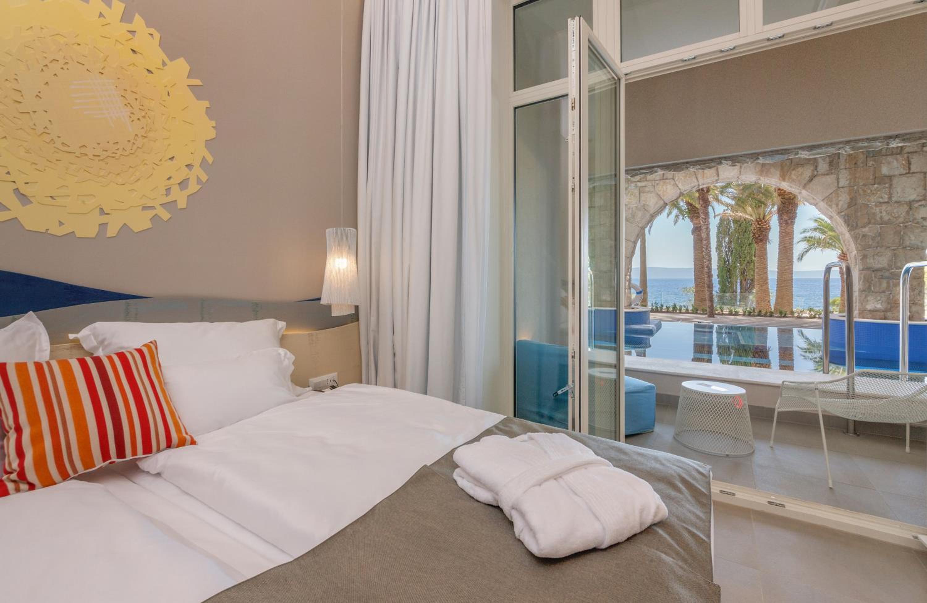 Swim Up, Junior Suite, Deluxe