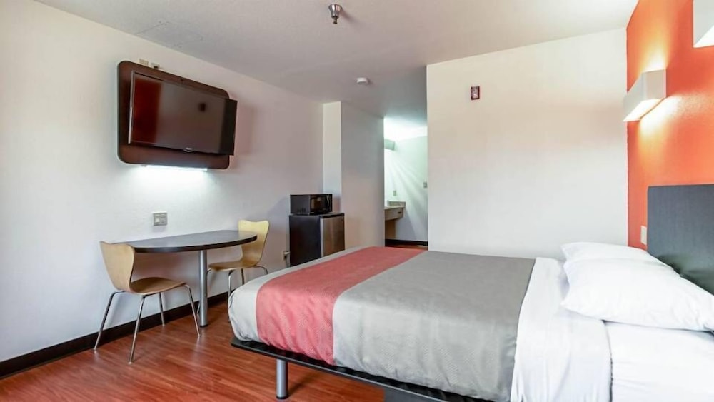 Motel6 Lebanon, IN 29/54