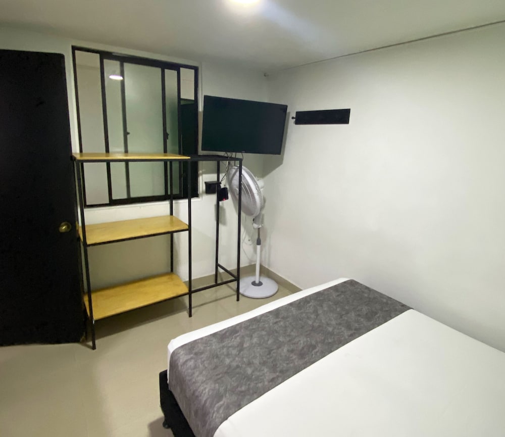 33Hotel 19/47
