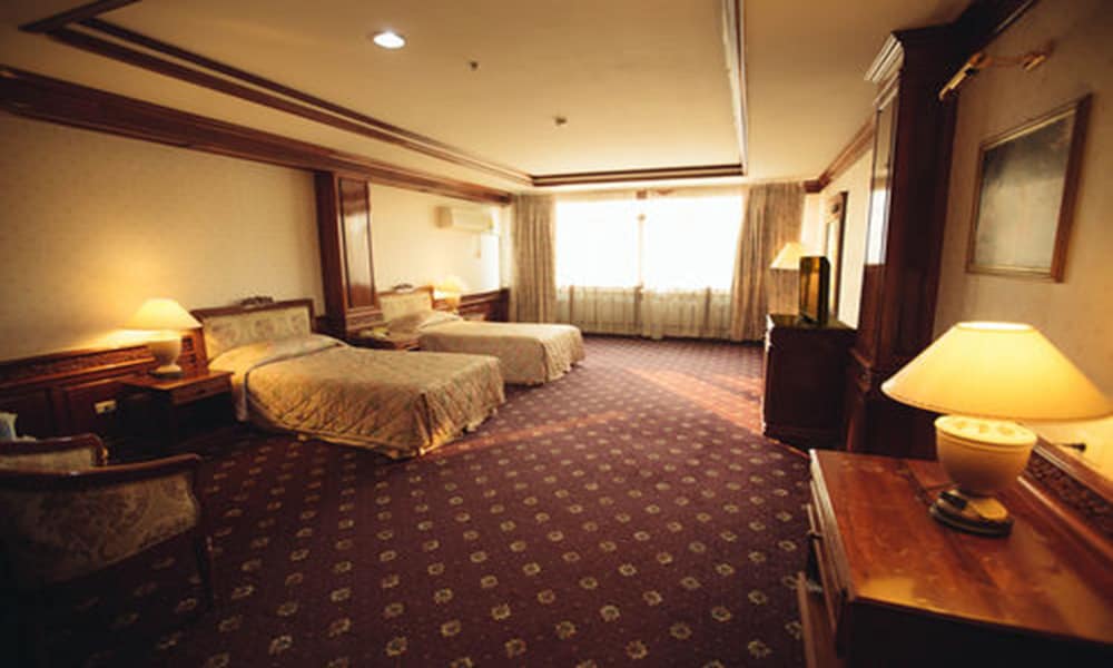 Angkham Hotel 15/46
