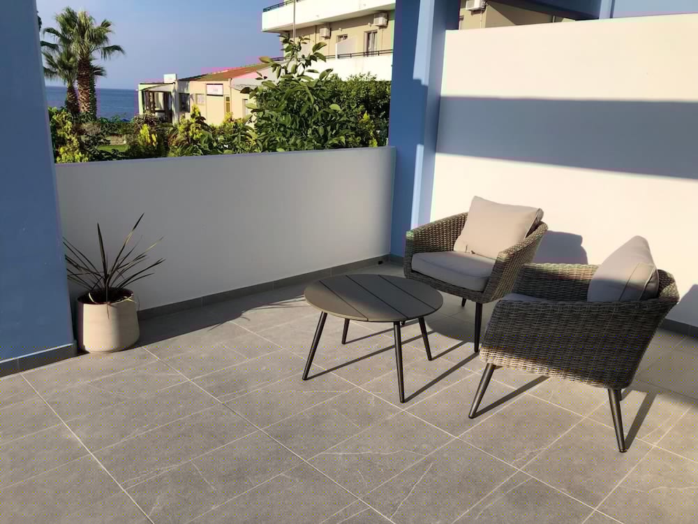 Elpida Beach Studios 44/57