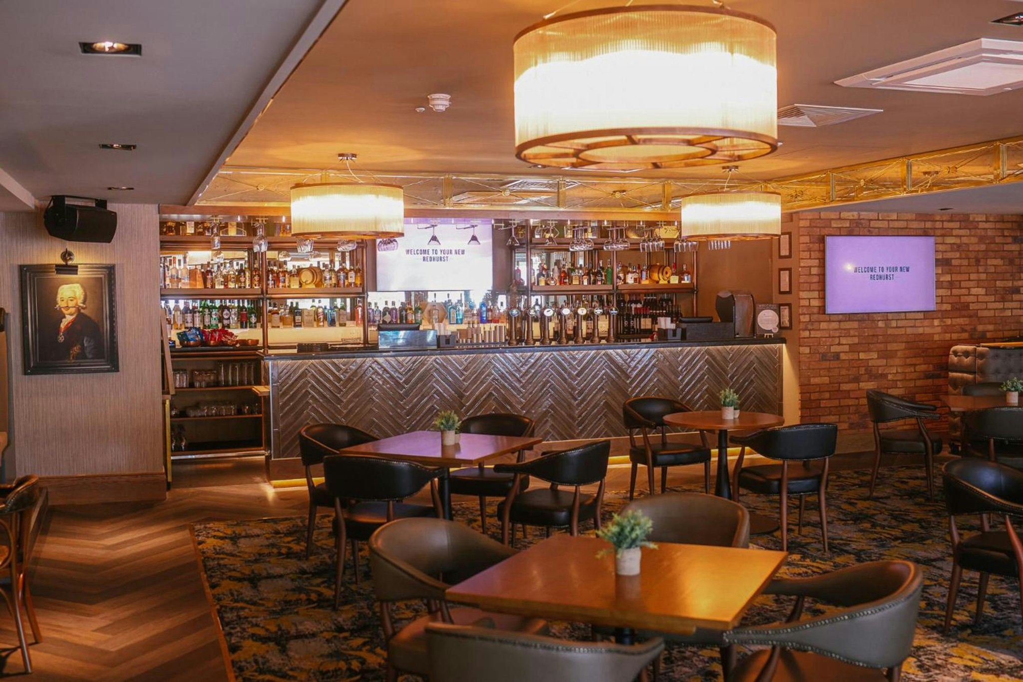 Redhurst Hotel 44/62