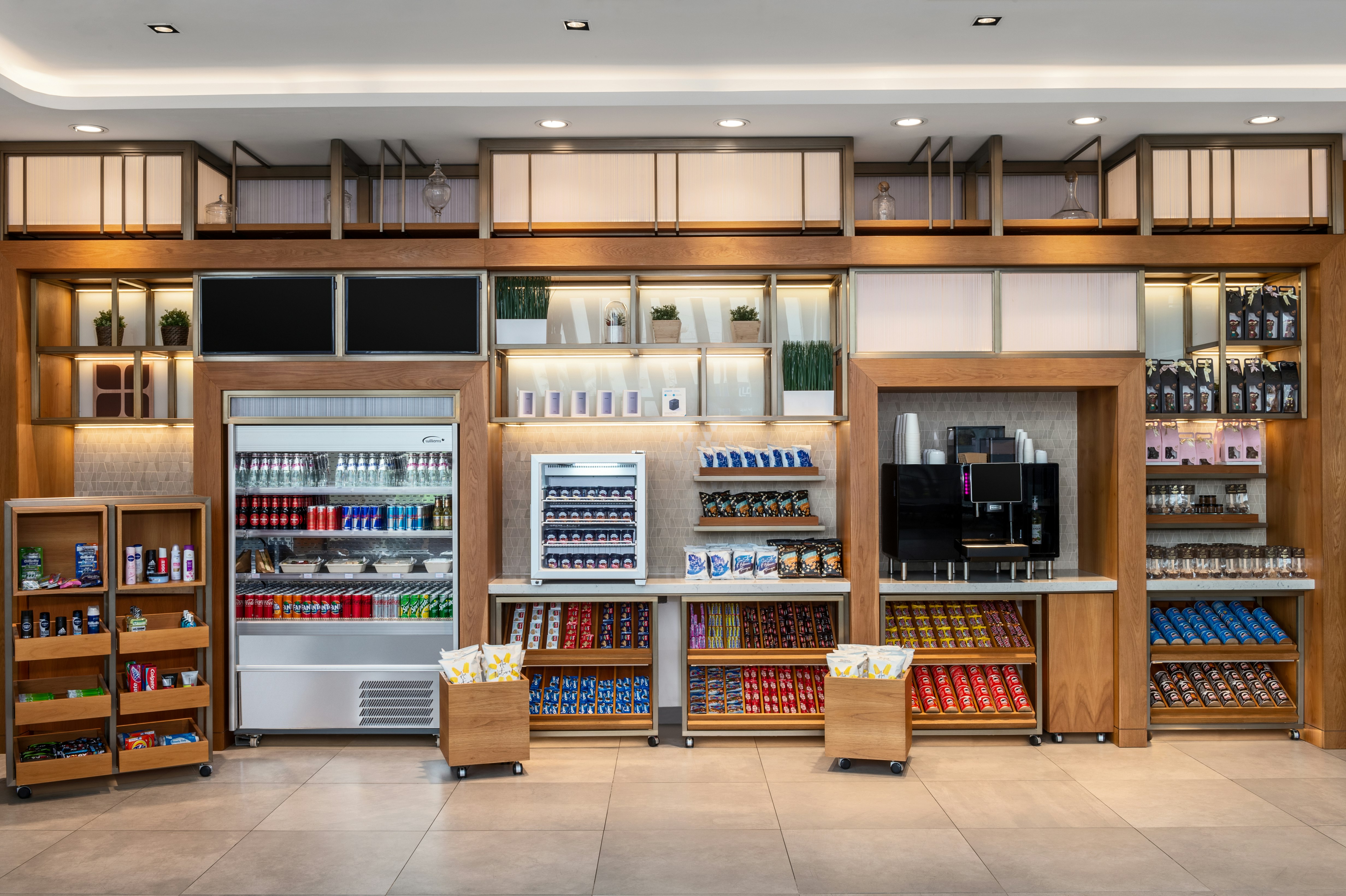 Hilton Garden Inn Kuwait 5/49