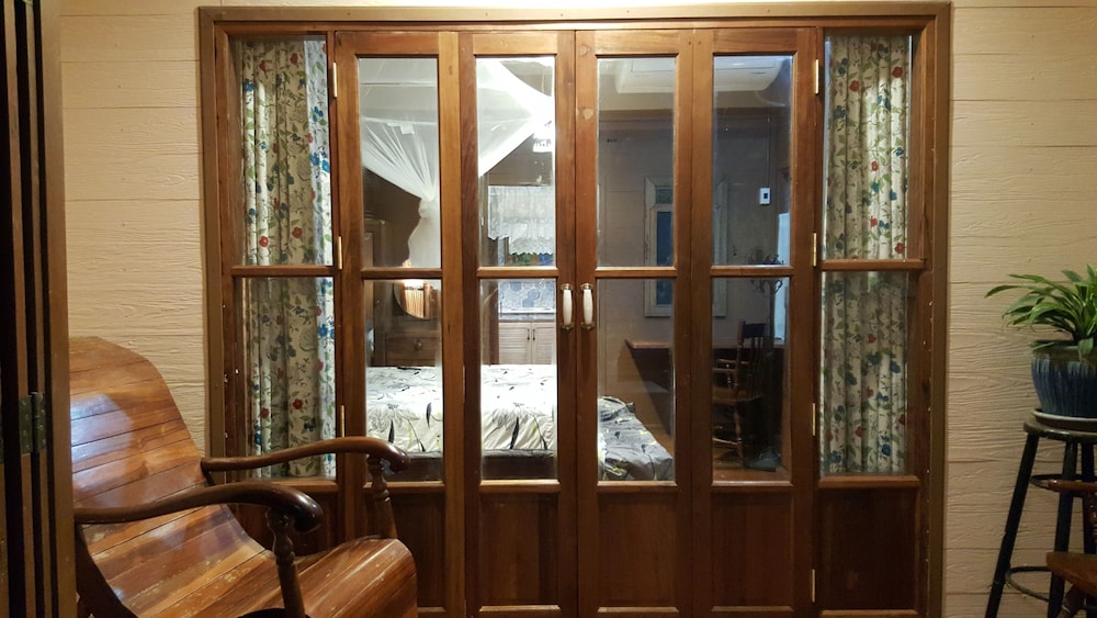 BANG LUANG HOUSE BANGKOK 5/70