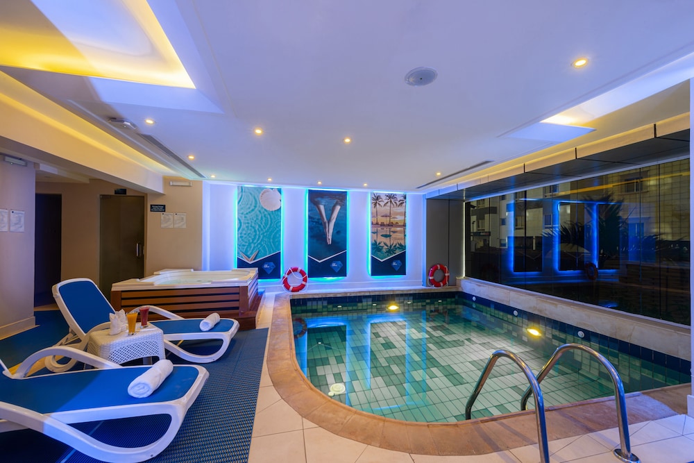 فندق بلو دايموند(Blue Diamond hotel) 18/36