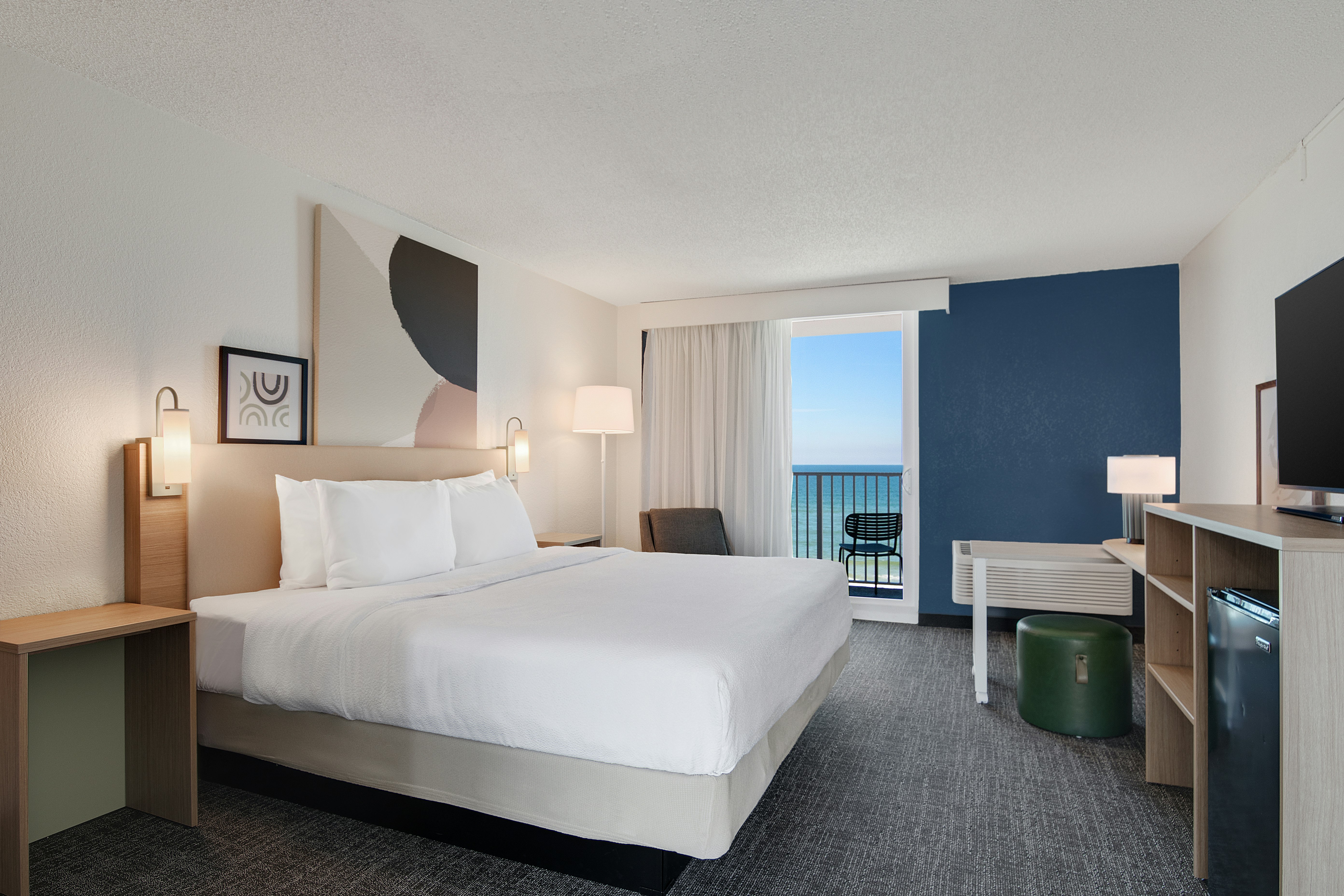 Room, King Bed, Ocean Front
