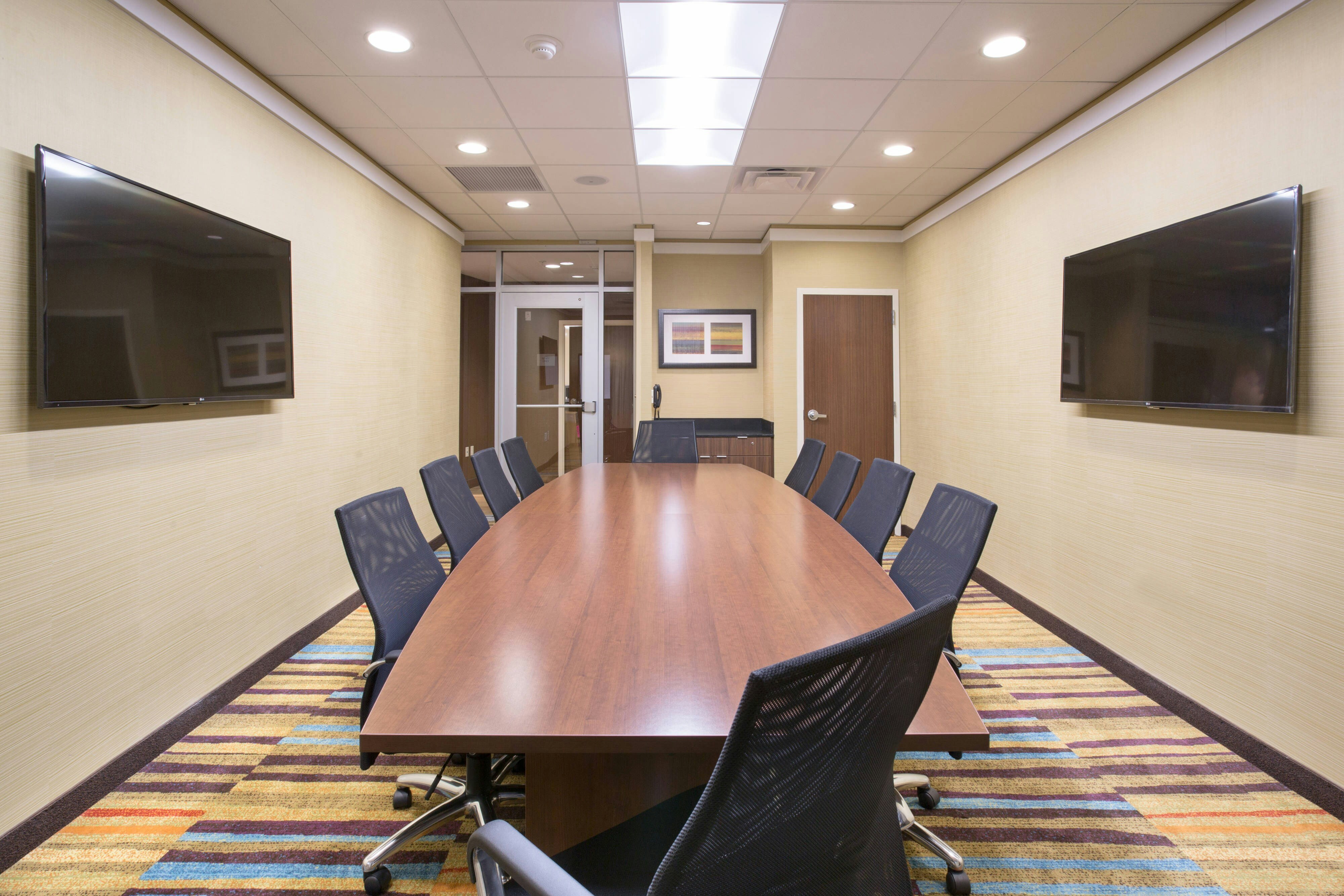 Fairfield Inn Suites Burlington 40/44