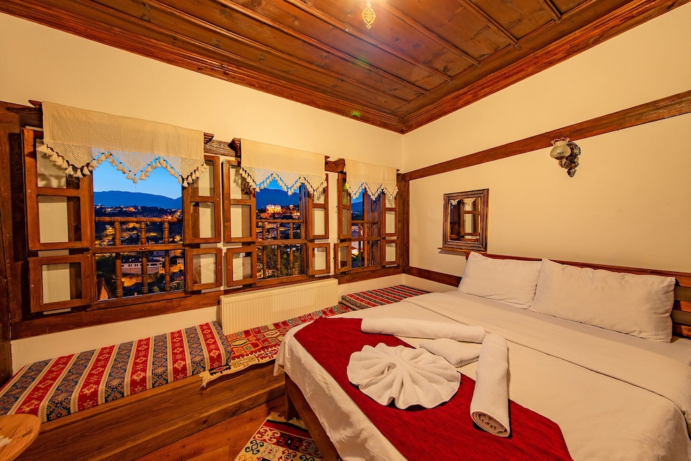 Hanedan Konak Otel 10/47