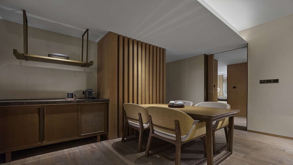 Angsana Zhuhai Hengqin 33/50