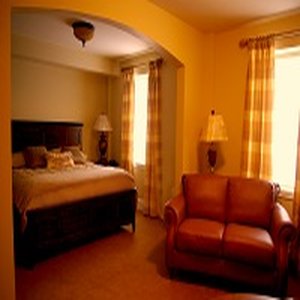 Grant Hall Hotel 36/87