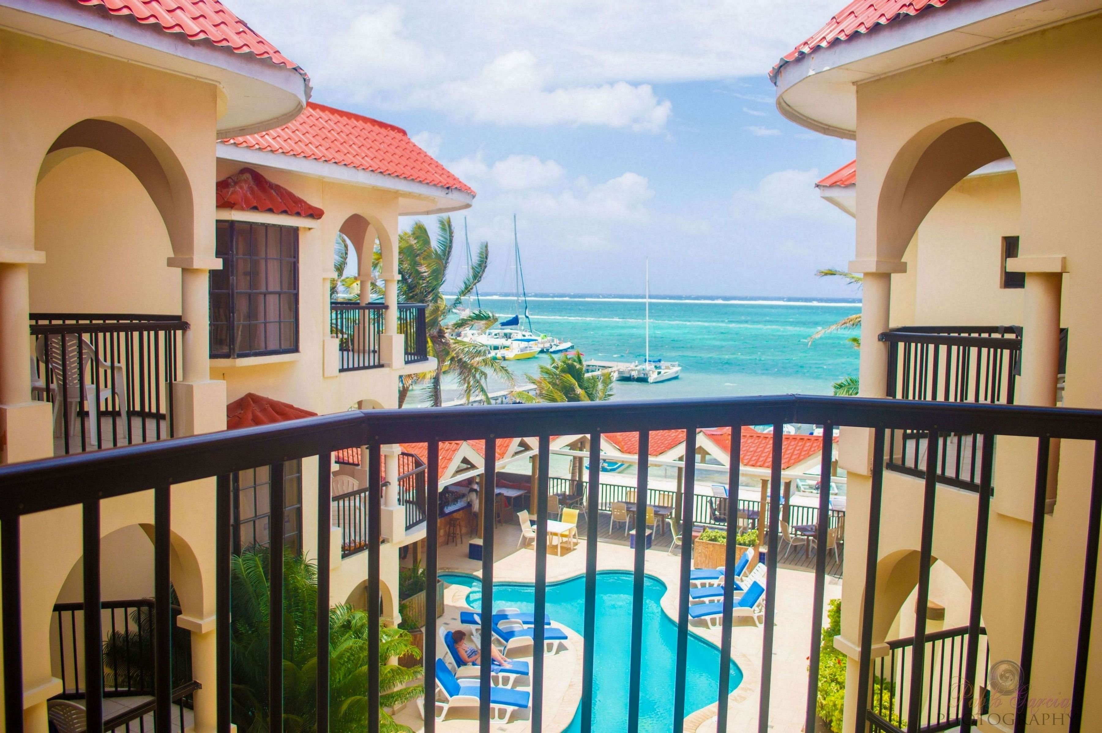 SunBreeze Suites 3/24