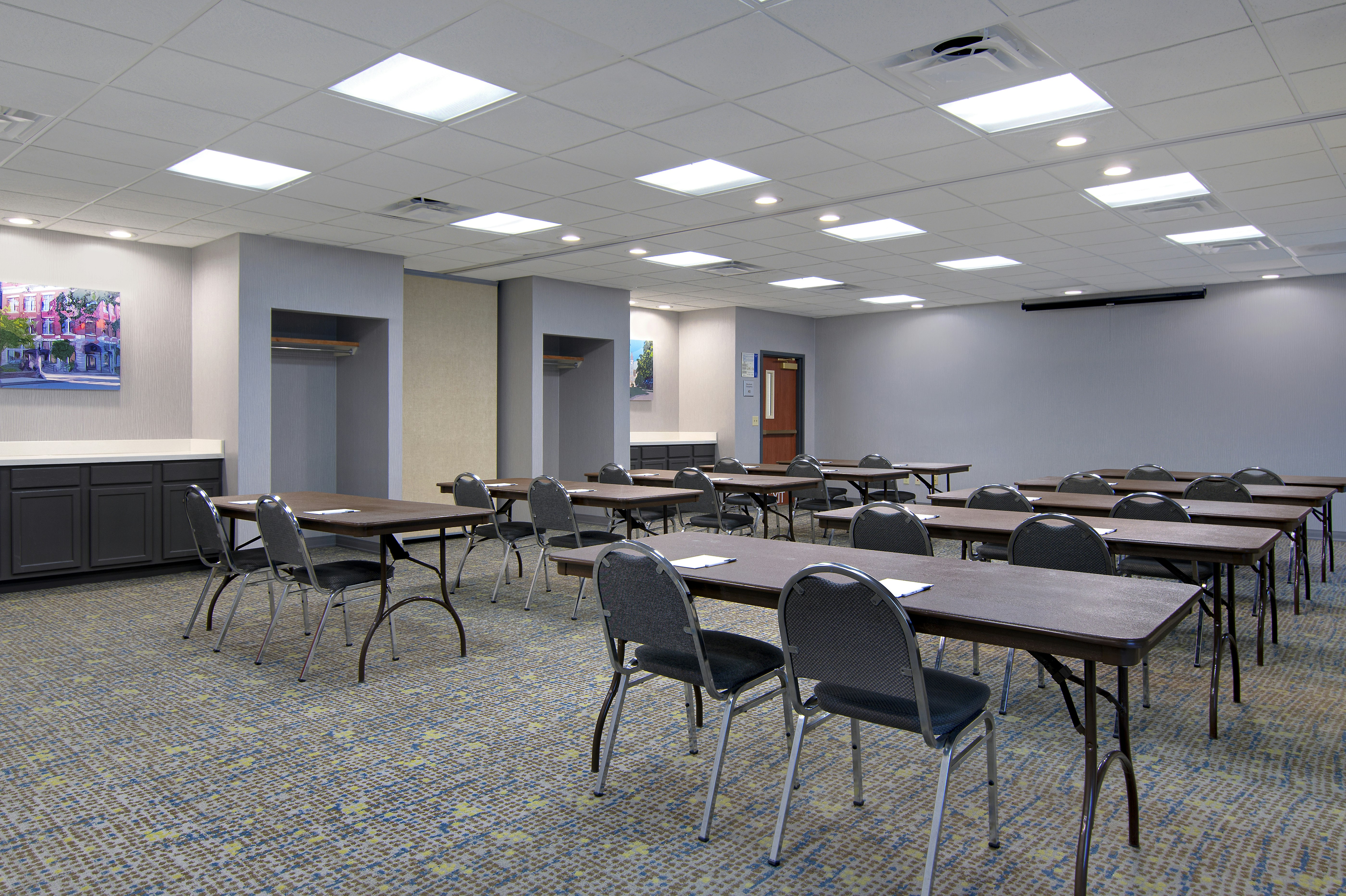 Hampton Inn Fayetteville 62/73