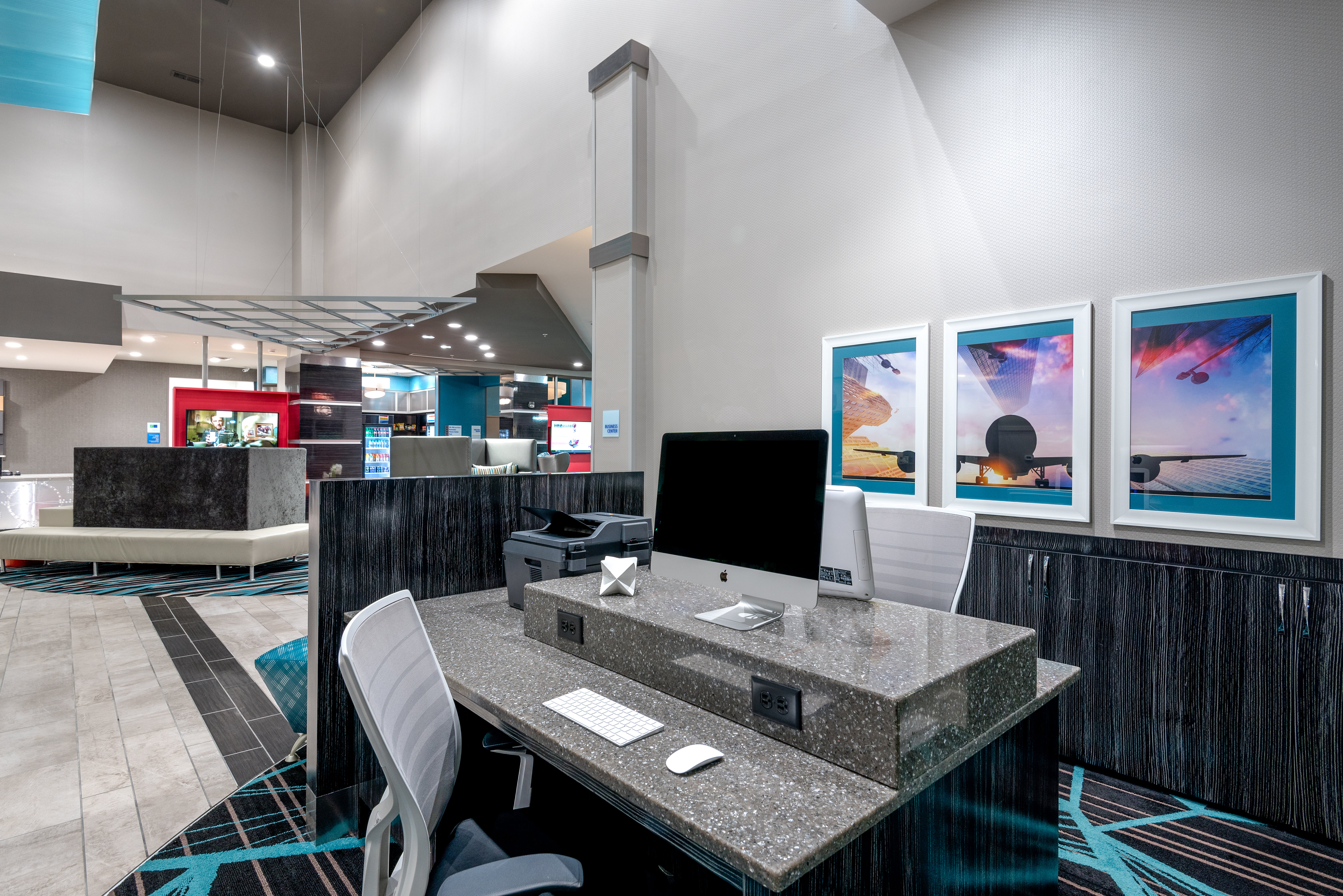 Holiday Inn Express And Suites Charlotte Airport 47/58