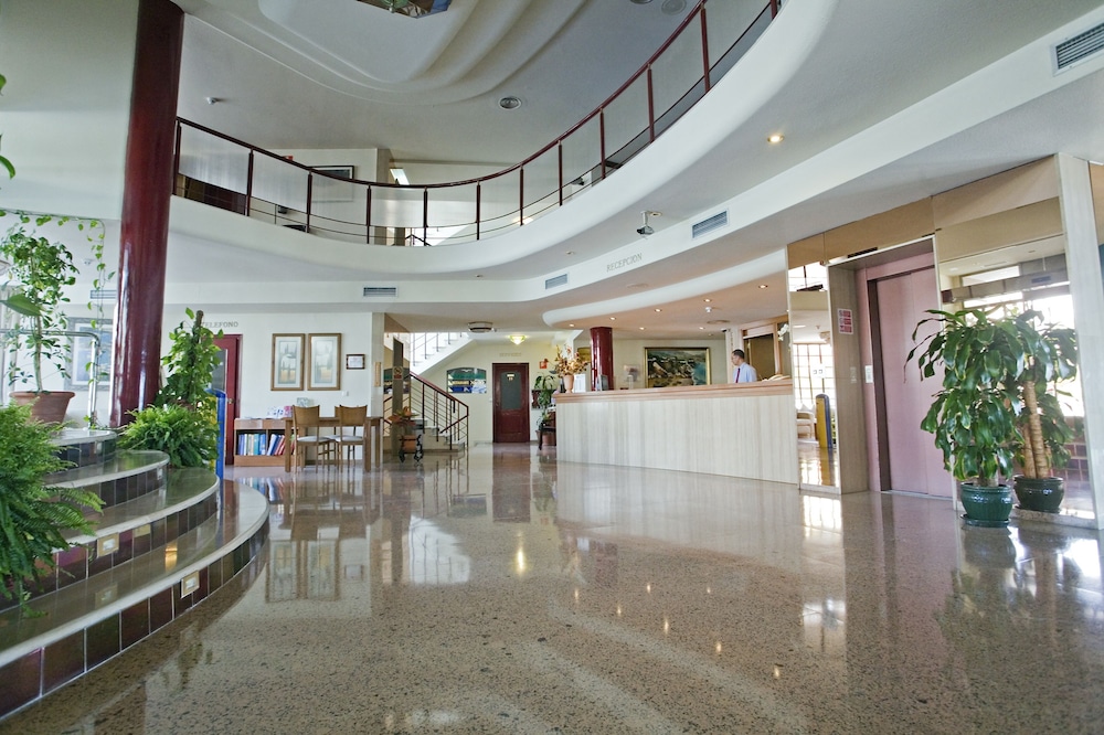 Lobby at Hotel Perla Marina, NERJA