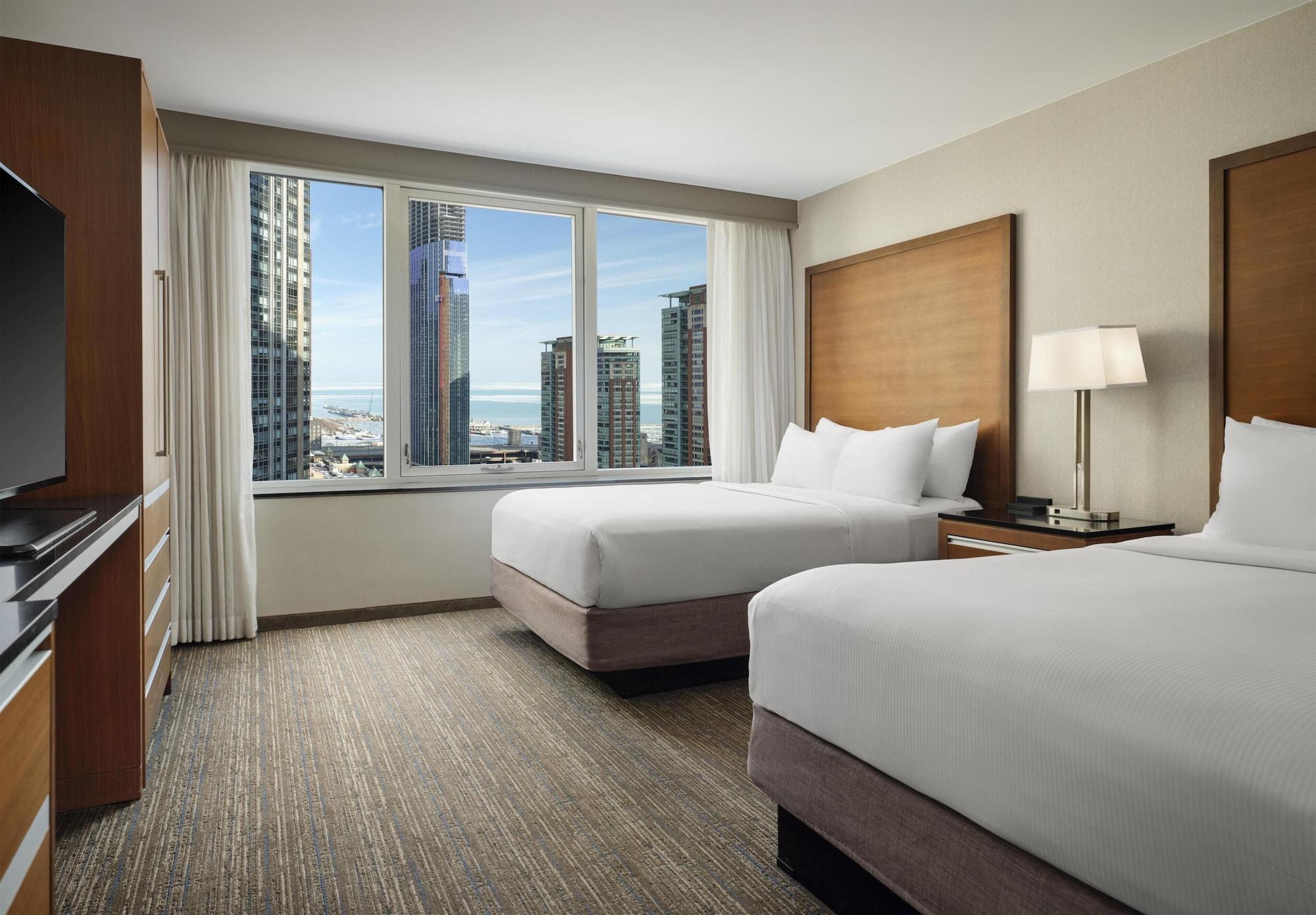 Suite, Multiple Beds, Lake View, High Floor
