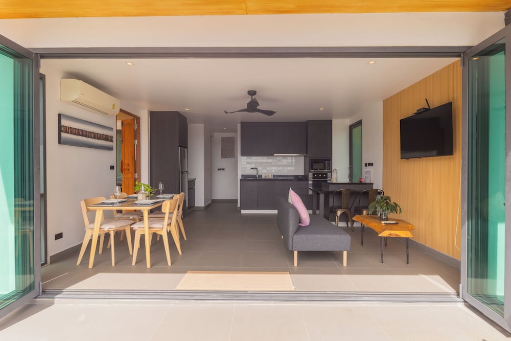 Baan Saint Tropez Villas Kata Beach 72/82
