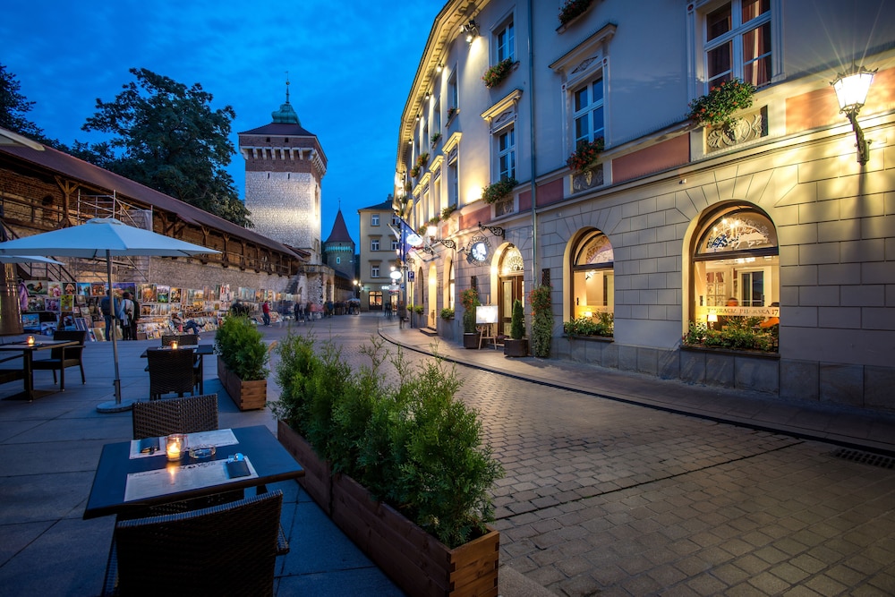 Hotel Polski Pod Bialym Orlem 47/50