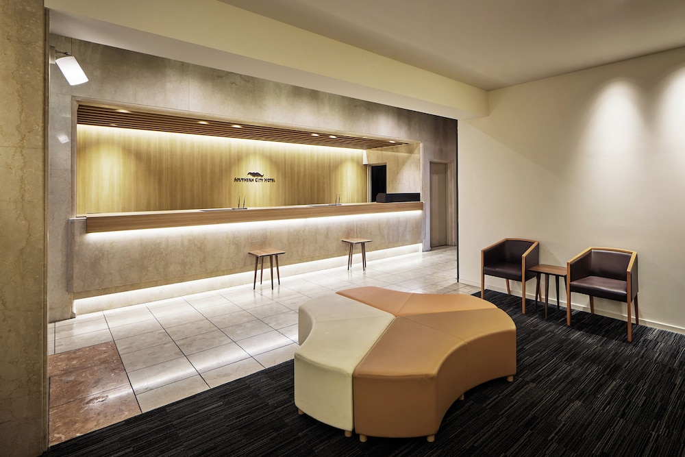 Southern City Hotel 5/49