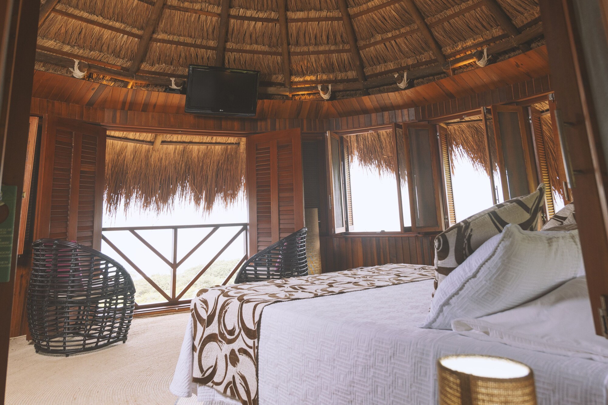 SUPERIOR, CABIN