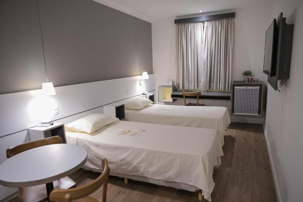 Uniclass Hotel Pinheiros 19/52