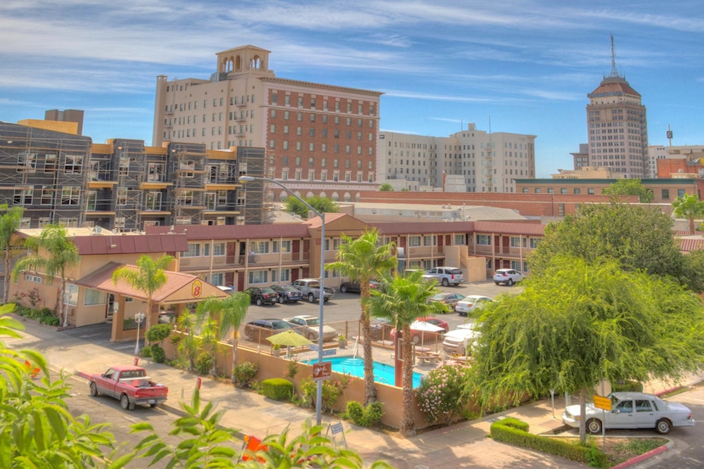 SureStay by Best Western Fresno Central 2/54