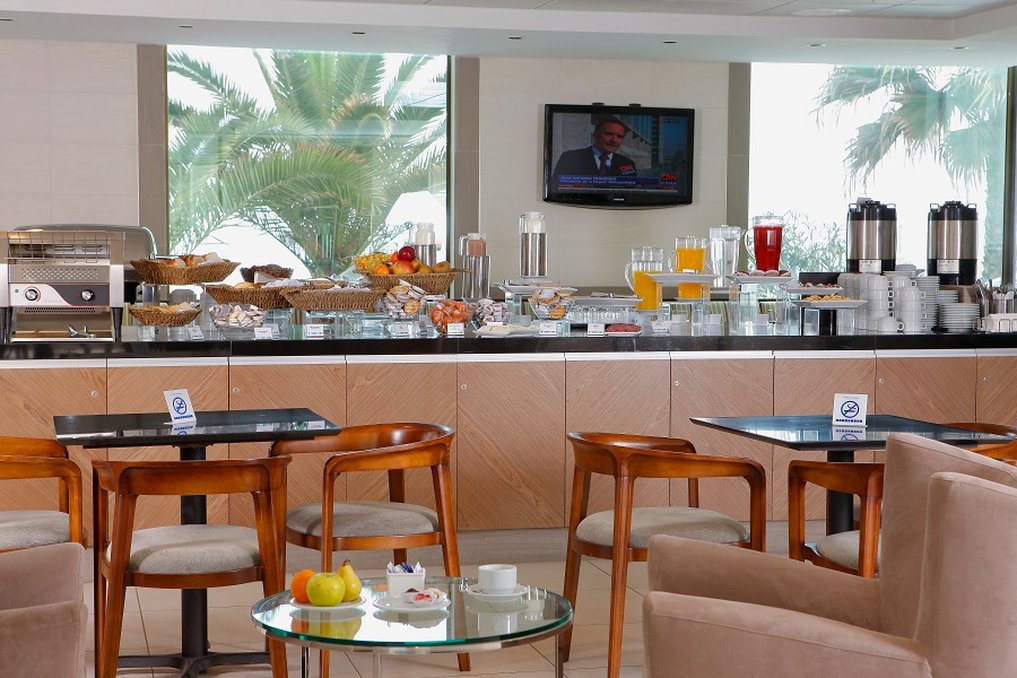 HOLIDAY INN EXPRESS ANTOFAGASTA 53/66