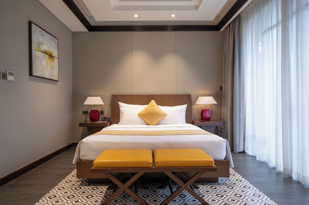 Senna Hue Hotel 15/50