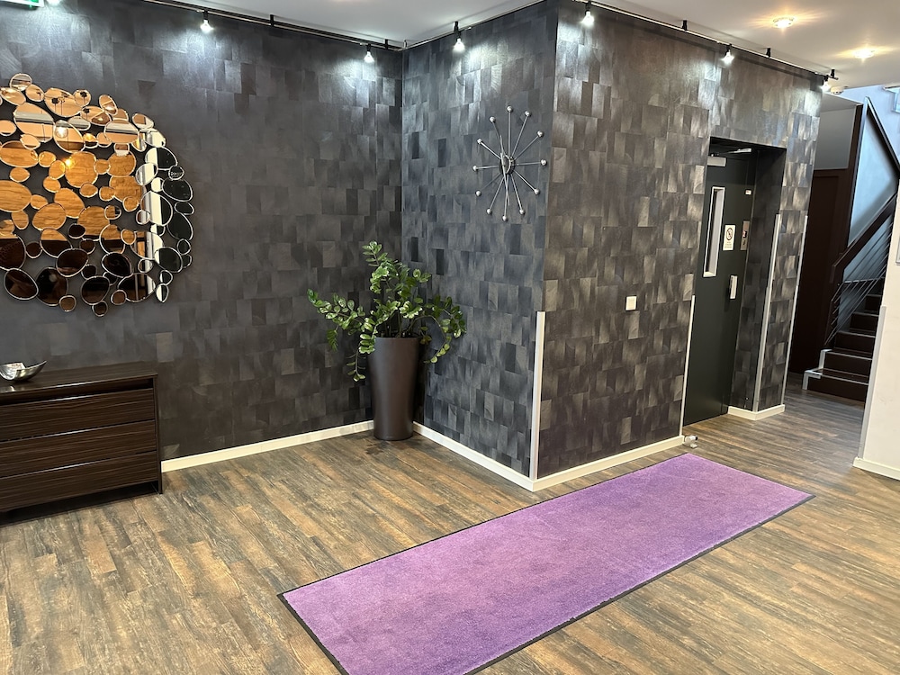 Arthotel Haar 32/60